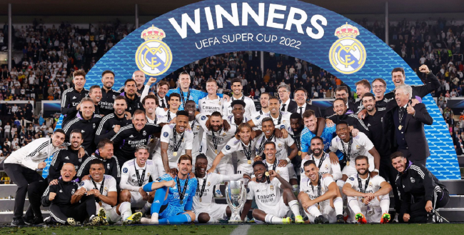 工体球迷们 工体球迷们