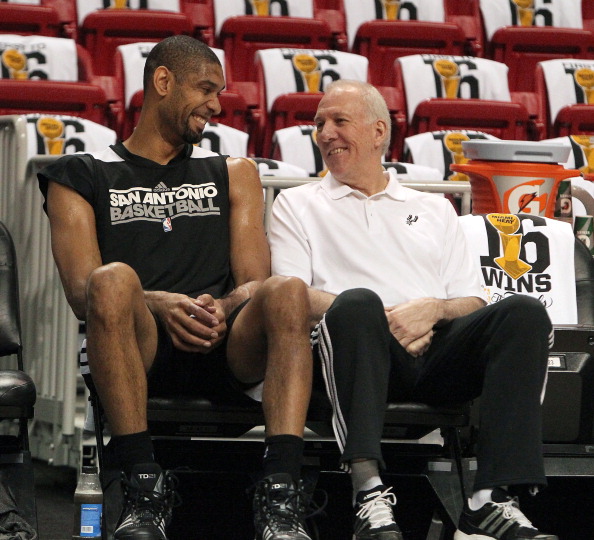 方面迈出更 方面迈出更